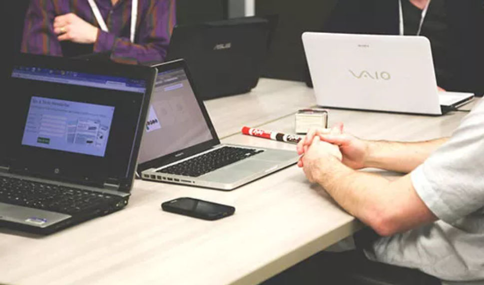 資訊直播成直播行業(yè)的下一風(fēng)口與趨勢!